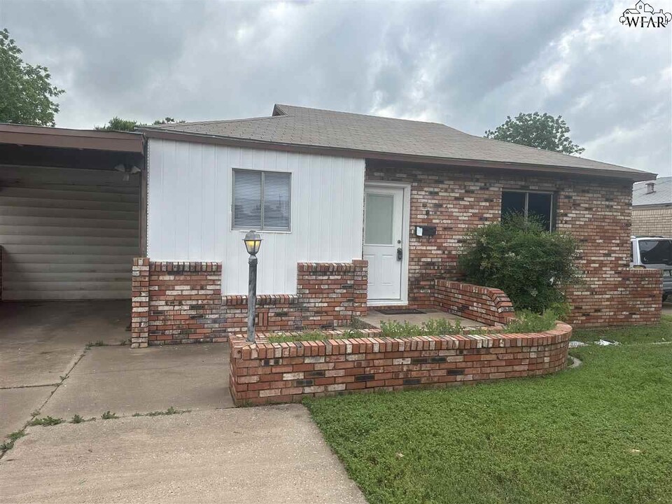 3408 Grant St in Wichita Falls, TX - Building Photo