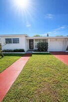 2632 Madison St in Hollywood, FL - Building Photo