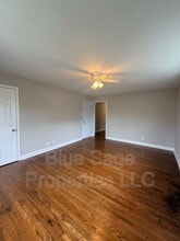 56 W Albemarle Ave in Lansdowne, PA - Building Photo - Building Photo