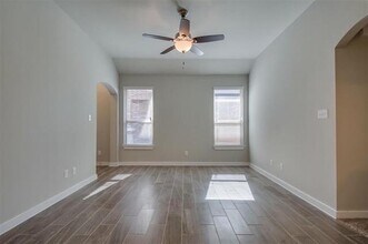 1011 Skyview Ct in Midlothian, TX - Building Photo - Building Photo