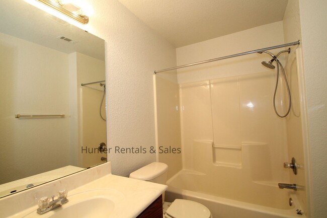 property at 2808 Alma Dr