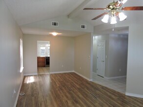 2800 Wilson Ln in Crestview, FL - Building Photo - Building Photo