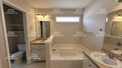 136 Longshadow Dr in Lexington, SC - Building Photo - Building Photo