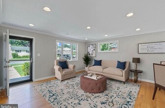 11315 Ashley Dr in Rockville, MD - Building Photo - Building Photo
