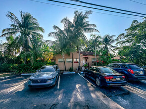 1111 NE 5th Ter in Fort Lauderdale, FL - Building Photo - Building Photo