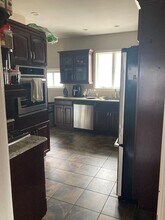 24 Cushing St, Unit 2 in Medford, MA - Foto de edificio - Building Photo