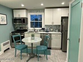65 Mt Hermon Way in Ocean Grove, NJ - Building Photo - Building Photo