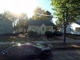 828 S 9th Ave in Wausau, WI - Building Photo