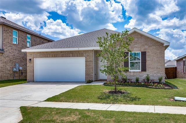 10324 Rosegreen Ln in Crowley, TX - Building Photo