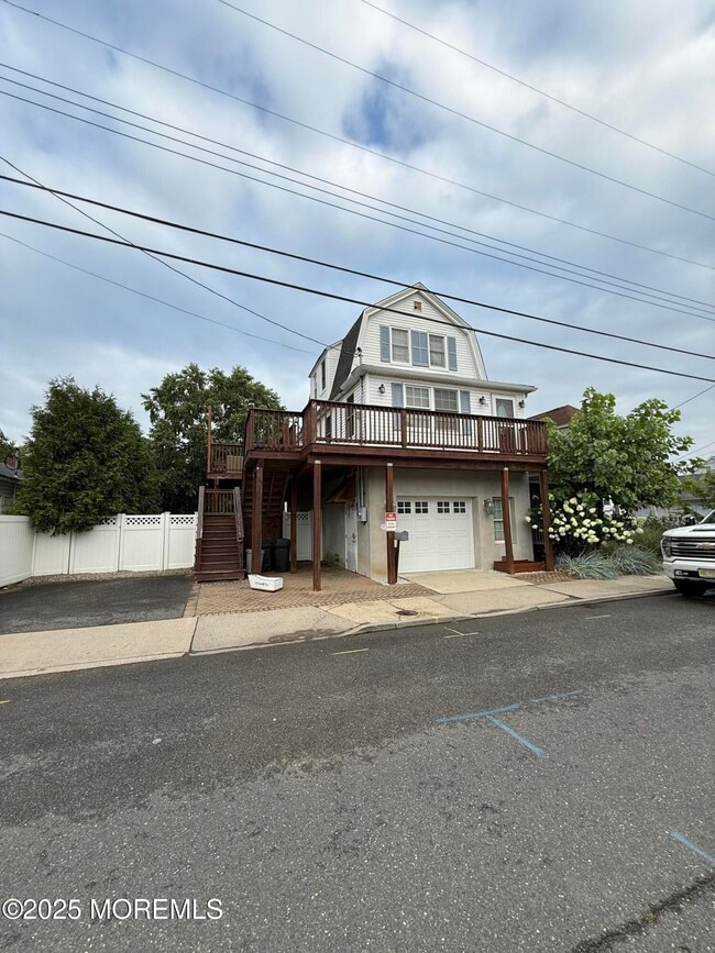 property at 66 Sea Drift Ave