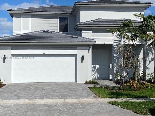 4435 SW 174th Ave in Miramar, FL - Foto de edificio - Building Photo