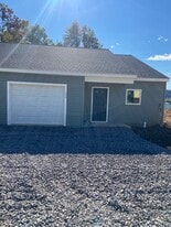 153 Franklin St in Northumberland, PA - Building Photo