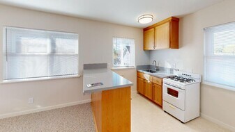 627 Branch St in San Luis Obispo, CA - Building Photo