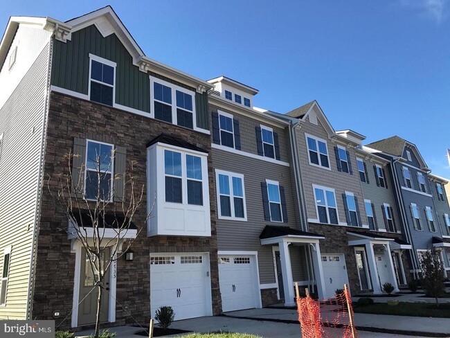 10735 Hinton Wy in Manassas, VA - Building Photo - Building Photo