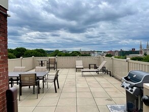 Chalfont Apartments in Pittsburgh, PA - Building Photo - Building Photo