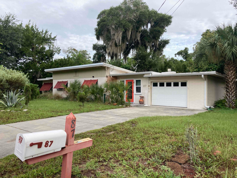 87 Ellsworth Ave in Ormond Beach, FL - Building Photo