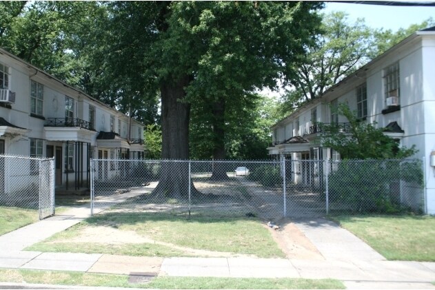 East Street Apartments in Memphis, TN - Foto de edificio - Building Photo