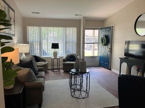 American House Village of Rochester Hills in Rochester, MI - Building Photo - Building Photo