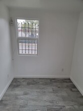 1929 Vesta St in San Diego, CA - Building Photo - Building Photo