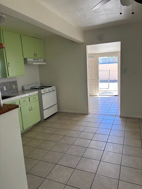 66175 Acoma Ave in Desert Hot Springs, CA - Building Photo