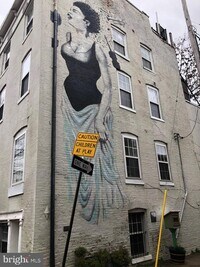 227 S Durham St photo'