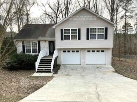 6827 Summit View Dr in Flowery Branch, GA - Building Photo