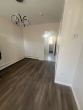 21 Eckert Ave, Unit Basement in Newark, NJ - Building Photo - Building Photo