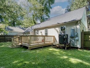 3668 Hyde Cir in Norfolk, VA - Building Photo - Building Photo