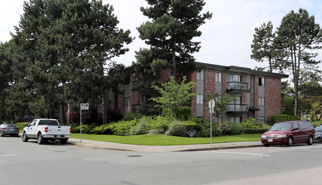 Mohawk Lodge in Vancouver, BC - Building Photo - Primary Photo