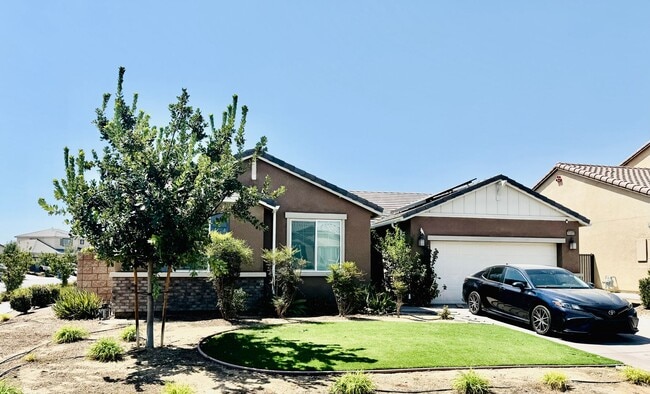 property at 5102 Perennial Pl