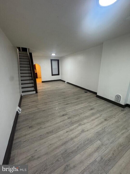 2116 E Cambria St in Philadelphia, PA - Building Photo