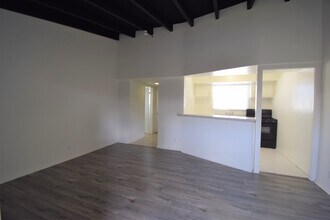 5939 Cedros Ave, Unit G in Los Angeles, CA - Building Photo - Building Photo