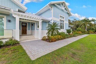 2961 Sanborn Ave in Naples, FL - Building Photo - Building Photo