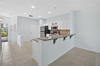 15995 Caldera Ln in Naples, FL - Building Photo - Building Photo