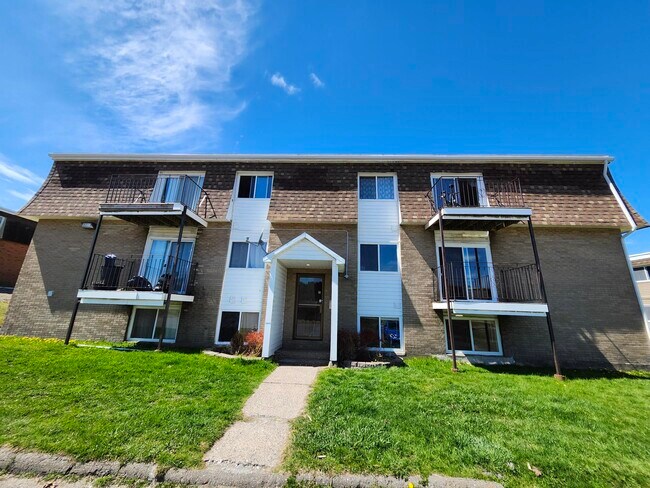 property at 534 Bonita Ave