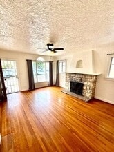 319 N Lincoln St in Santa Maria, CA - Building Photo - Building Photo