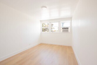 1000 N Curson in West Hollywood, CA - Foto de edificio - Building Photo