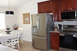 528 Dylan Dr in Avon, IN - Building Photo - Building Photo