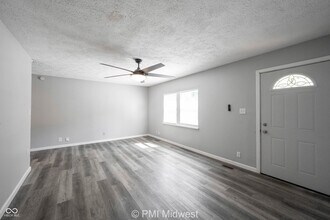 4350 Dubarry Rd in Indianapolis, IN - Building Photo - Building Photo