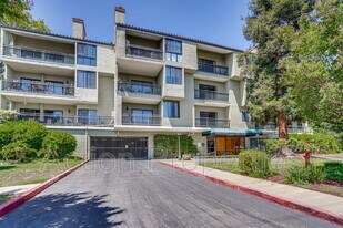 2200 Agnew Rd in Santa Clara, CA - Building Photo