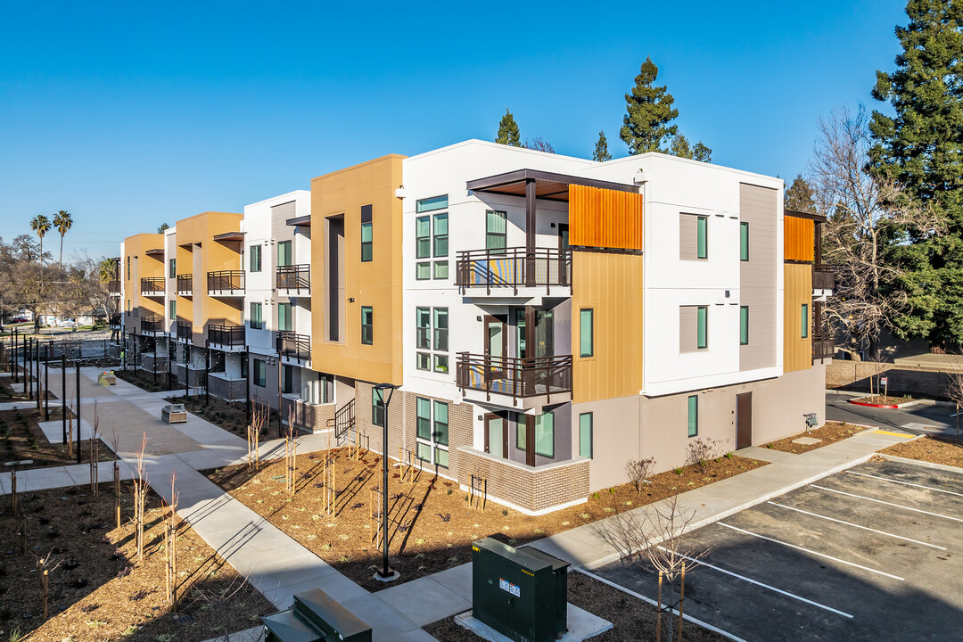 Sutter Green 2.0 Apartments in Sacramento, CA - Building Photo