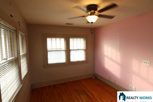 2611 A St in Lincoln, NE - Foto de edificio - Building Photo