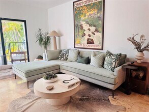 3204 Bird Ave in Miami, FL - Building Photo - Building Photo