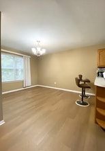 402 Meadow Ave in Charleroi, PA - Building Photo - Building Photo