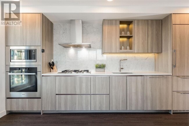 8080-8080 Nunavut Ln in Vancouver, BC - Building Photo - Building Photo