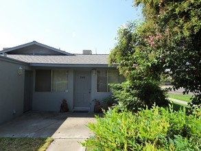 2400-2426 K St in Merced, CA - Building Photo - Building Photo