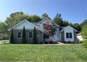 11814 Craig Dr in Strongsville, OH - Building Photo