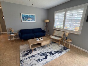 333 Palm Cir in Flagler Beach, FL - Building Photo - Building Photo