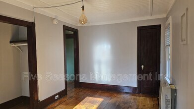 205 N Willard St in Burlington, VT - Building Photo - Building Photo
