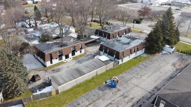 290 Colonial Dr in Youngstown, OH - Building Photo - Building Photo